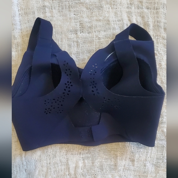 💚5/$25 32DD Victoria Sport Angel Max Navy Sports Bra Maximum Support VS - Picture 5 of 7